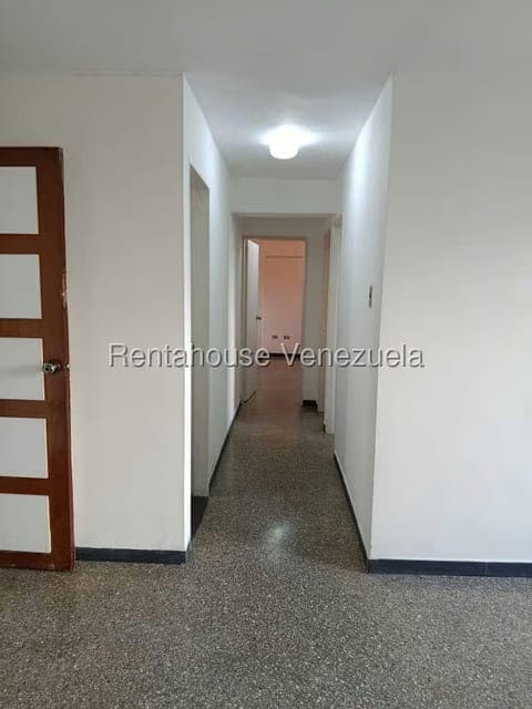Apartamento (1 Nivel) en Alquiler en Los Salias, Miranda - 21