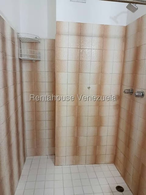 Apartamento (1 Nivel) en Alquiler en Los Salias, Miranda - 30
