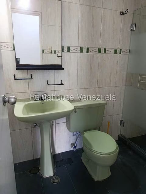 Apartamento (1 Nivel) en Alquiler en Los Salias, Miranda - 31