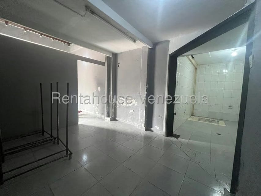 Comercial (Local Comercial) en Alquiler en Centro, Lara - 11