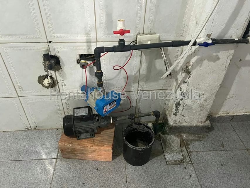 Comercial (Local Comercial) en Alquiler en Centro, Lara - 17