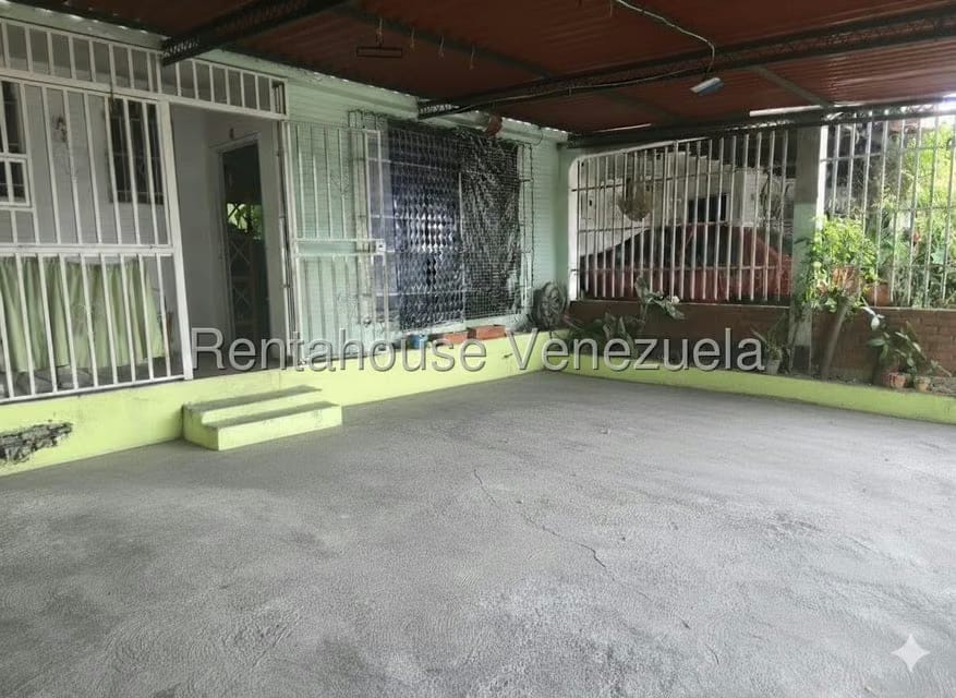 Casa (1 Nivel) en Venta en Las Mercedes, Lara - 2