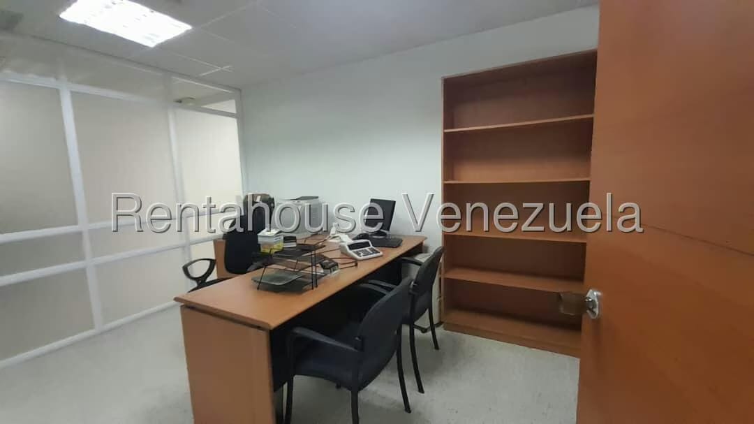 Comercial (Oficina) en Venta en Piedra Azul, Distrito Metropolitano - 26