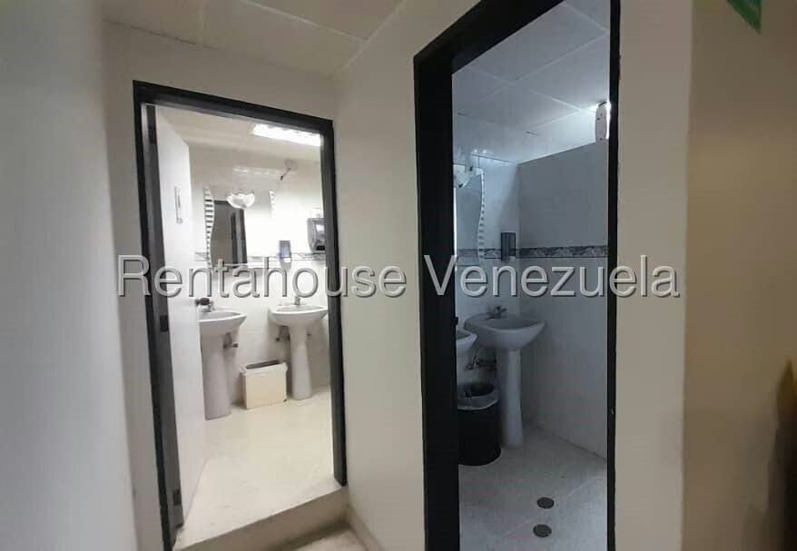 Comercial (Oficina) en Venta en Piedra Azul, Distrito Metropolitano - 29