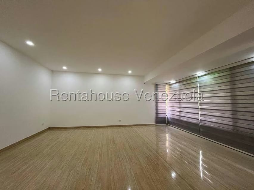 Apartamento (1 Nivel) en Venta en Campo Alegre, Distrito Metropolitano - 56