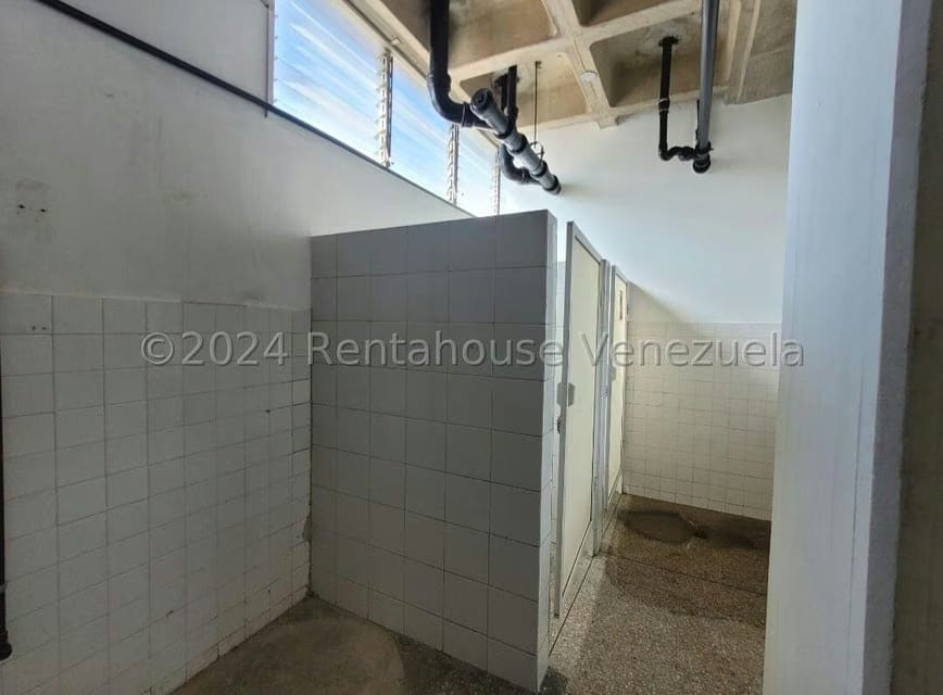 Comercial (Galpon - Deposito) en Alquiler en Boleita Sur, Distrito Metropolitano - 15