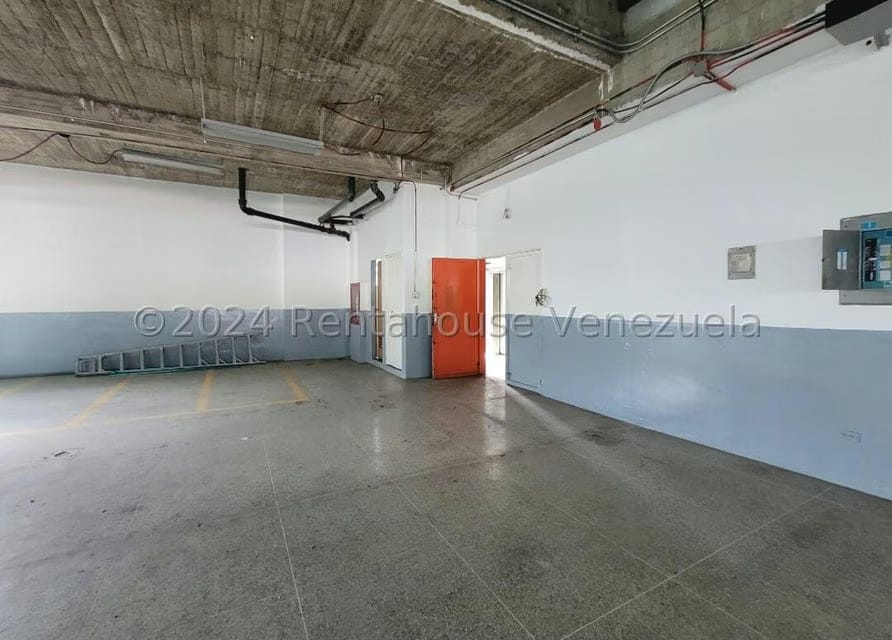 Comercial (Galpon - Deposito) en Alquiler en Boleita Sur, Distrito Metropolitano - 16
