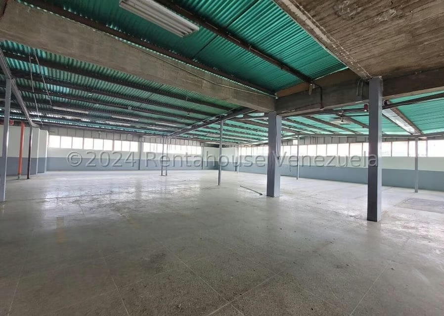 Comercial (Galpon - Deposito) en Alquiler en Boleita Sur, Distrito Metropolitano - 4