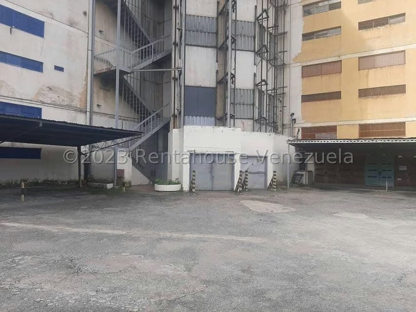Comercial (Industrial) en Venta en Ruiz Pineda, Distrito Metropolitano - 2