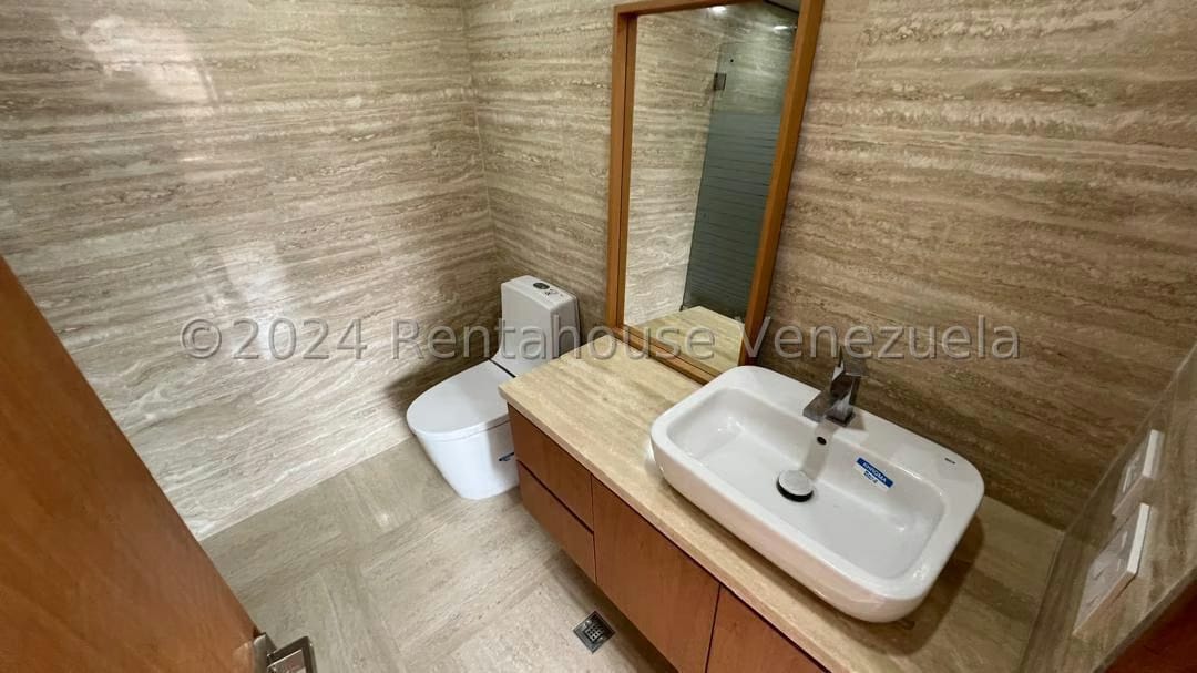 Apartamento (Planta Baja) en Venta en Las Mercedes, Distrito Metropolitano - 12