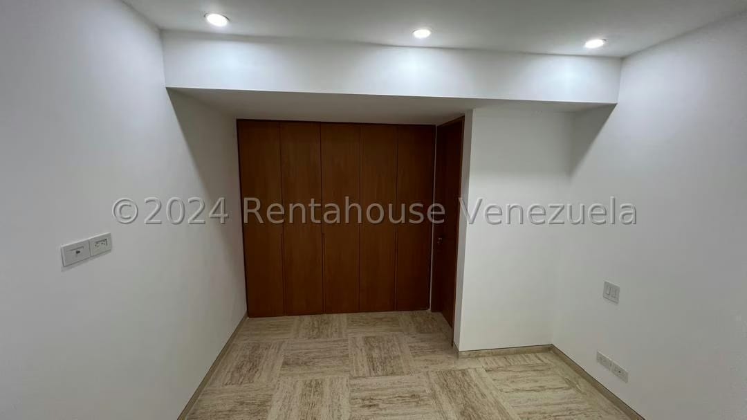 Apartamento (Planta Baja) en Venta en Las Mercedes, Distrito Metropolitano - 14