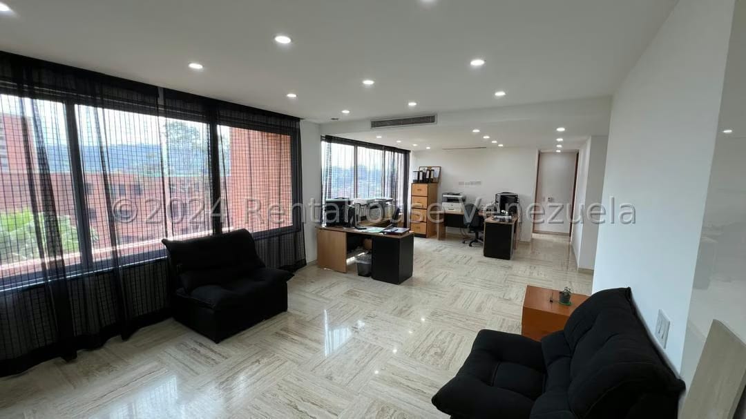 Apartamento (Planta Baja) en Venta en Las Mercedes, Distrito Metropolitano - 4