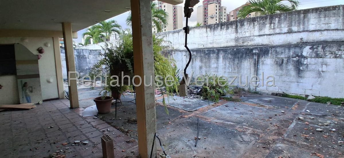 Casa (1 Nivel) en Venta en Los Libertadores, Lara - 27