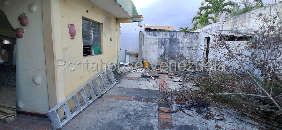 Casa (1 Nivel) en Venta en Los Libertadores, Lara - 30