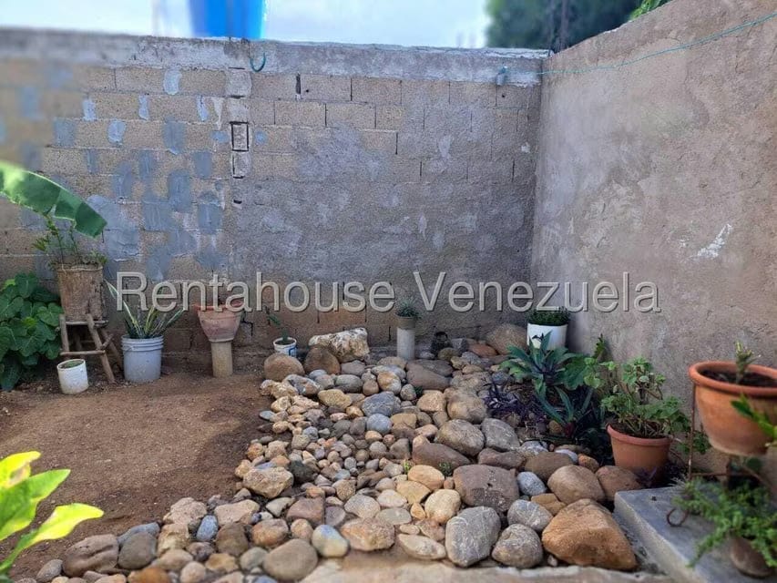 Casa (1 Nivel) en Alquiler en Intercomunal Coro La Vela, Falcon - 15