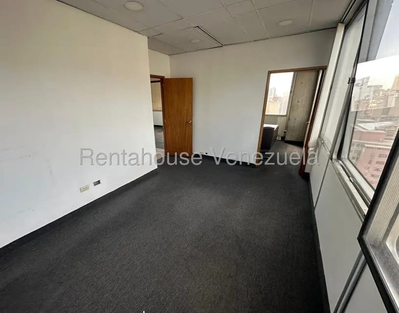 Comercial (Oficina) en Venta en Parroquia La Candelaria, Distrito Metropolitano - 12