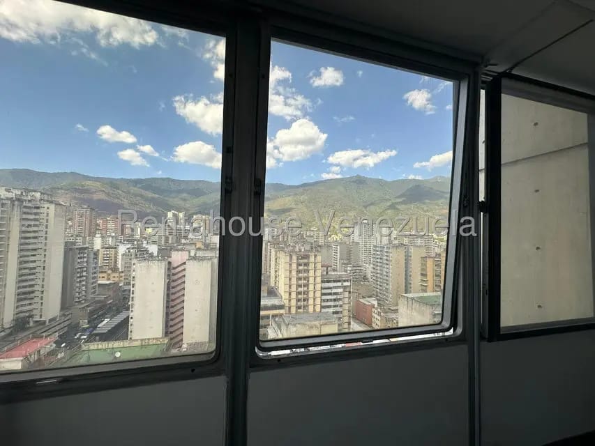 Comercial (Oficina) en Venta en Parroquia La Candelaria, Distrito Metropolitano - 14