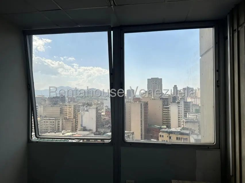 Comercial (Oficina) en Venta en Parroquia La Candelaria, Distrito Metropolitano - 16