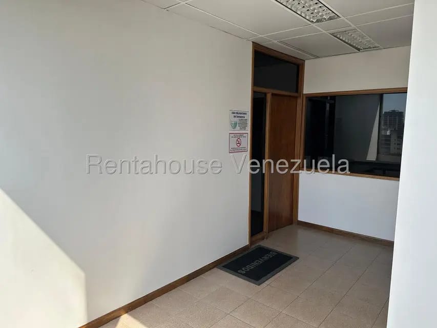 Comercial (Oficina) en Venta en Parroquia La Candelaria, Distrito Metropolitano - 3