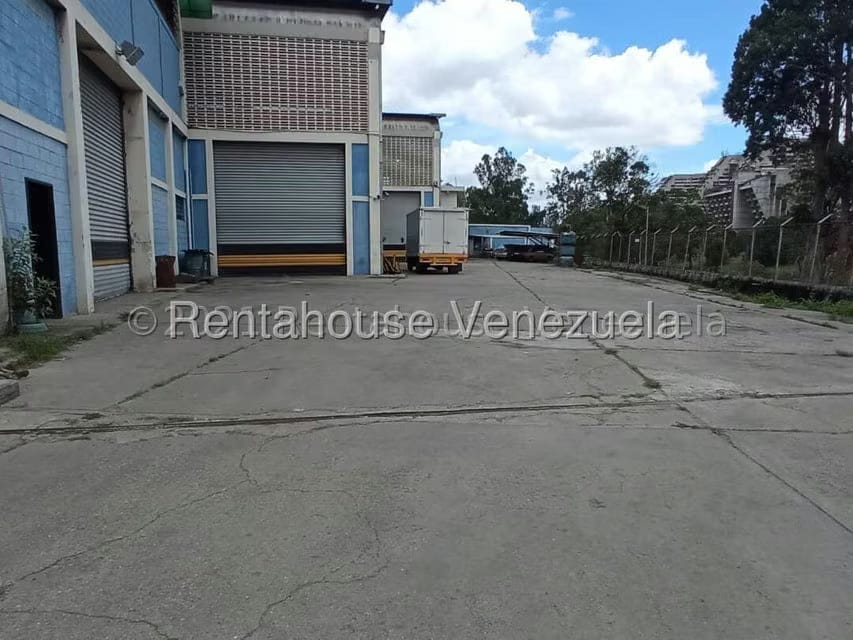 Comercial (Galpon - Deposito) en Venta en Antimano, Distrito Metropolitano