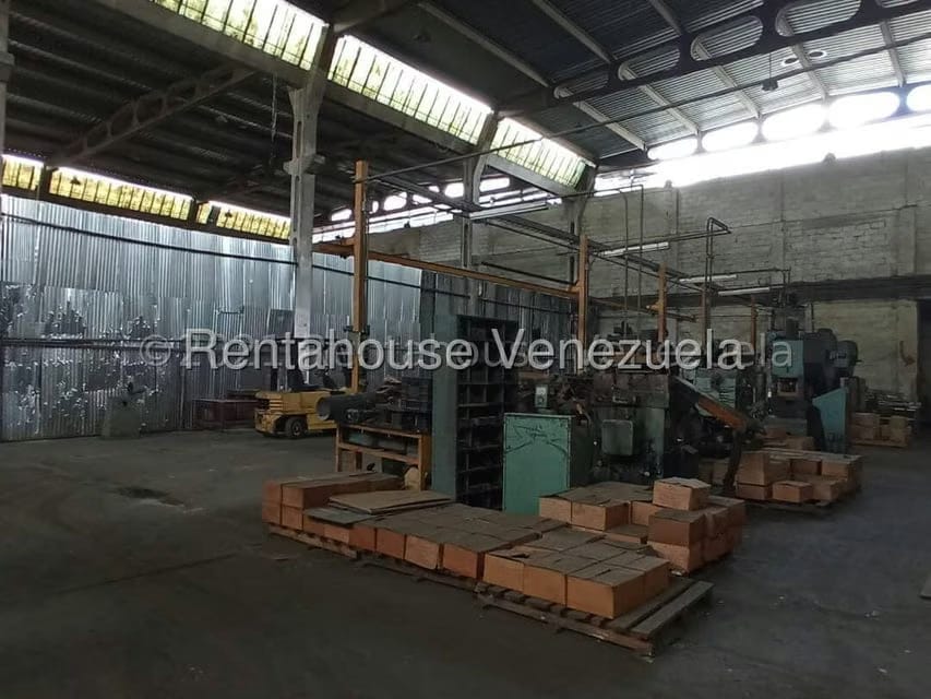 Comercial (Galpon - Deposito) en Venta en Antimano, Distrito Metropolitano - 14