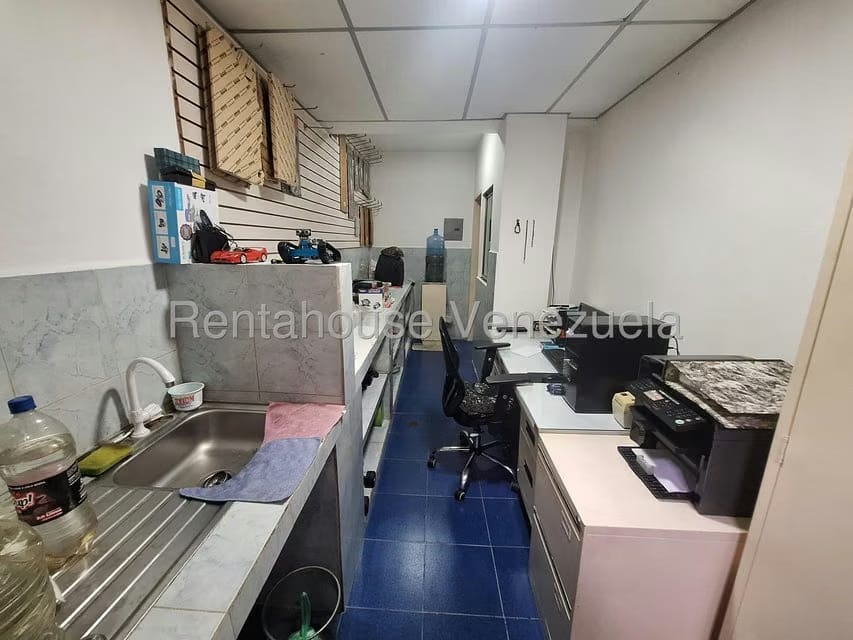 Negocios y Empresas (Automotores) en Venta en El Paraiso, Distrito Metropolitano - 13