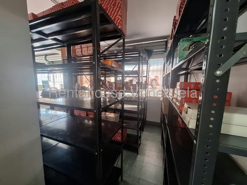 Negocios y Empresas (Automotores) en Venta en El Paraiso, Distrito Metropolitano - 8