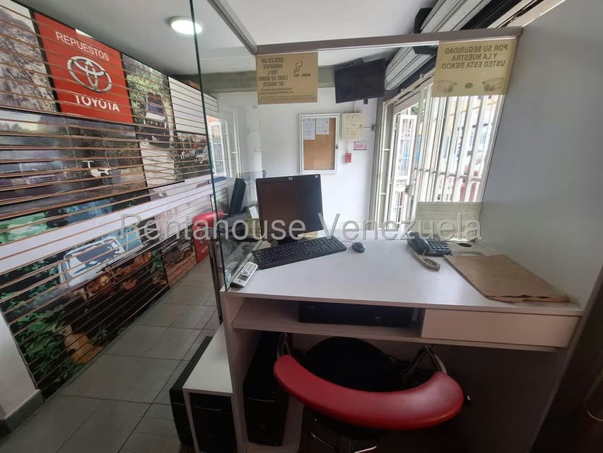 Negocios y Empresas (Automotores) en Venta en El Paraiso, Distrito Metropolitano - 10