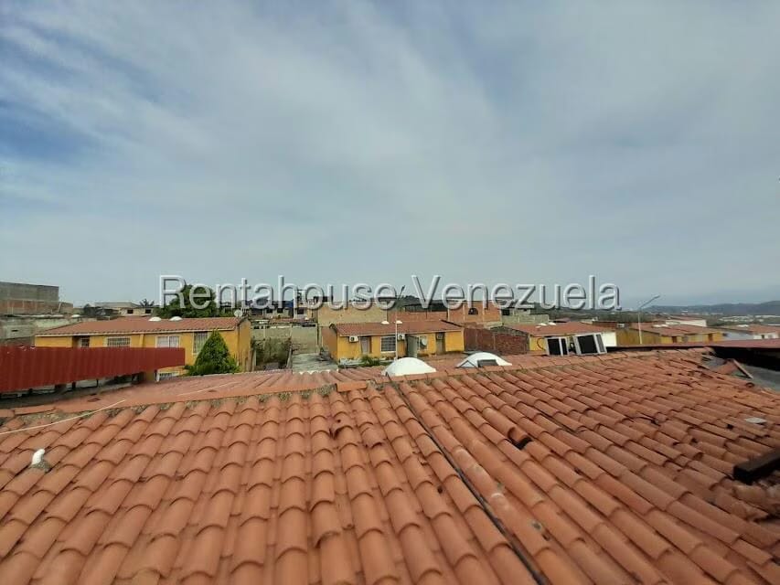Casa (Duplex) en Venta en Colinas de Betania, Miranda - 16