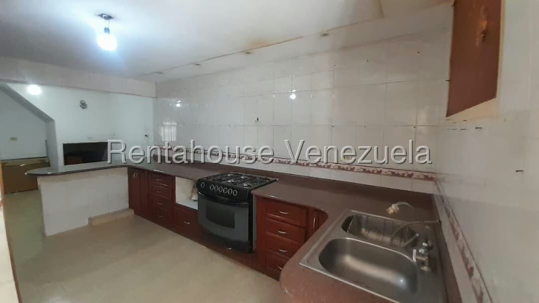 Casa (Duplex) en Venta en Colinas de Betania, Miranda - 8