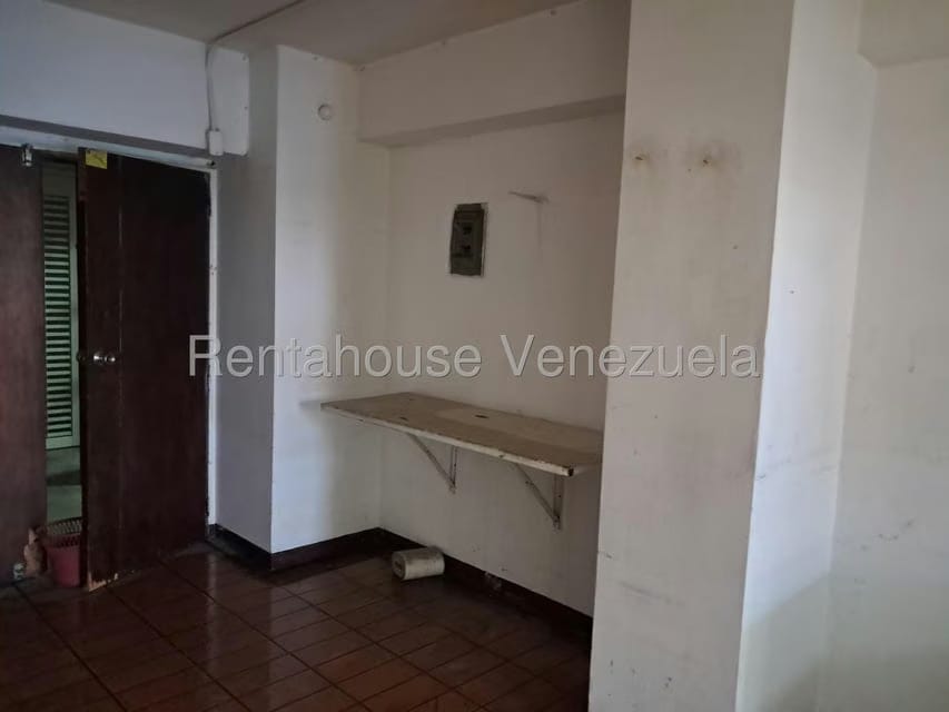 Comercial (Local Comercial) en Venta en Parroquia La Candelaria, Distrito Metropolitano - 16