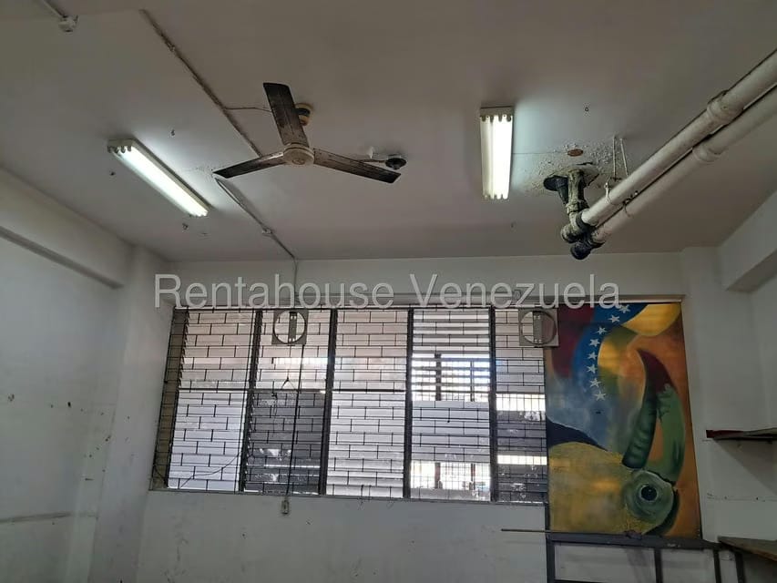 Comercial (Local Comercial) en Venta en Parroquia La Candelaria, Distrito Metropolitano - 7