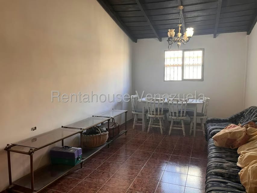 Casa (1 Nivel) en Venta en El Junquito, Distrito Metropolitano - 30