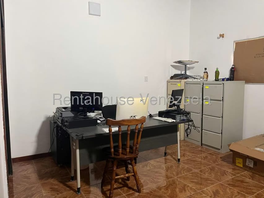 Casa (1 Nivel) en Venta en El Junquito, Distrito Metropolitano - 32