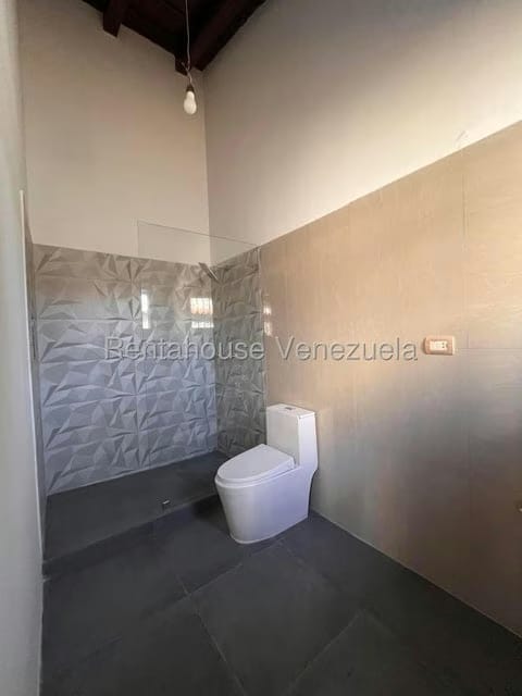 Casa (1 Nivel) en Venta en El Junquito, Distrito Metropolitano - 40