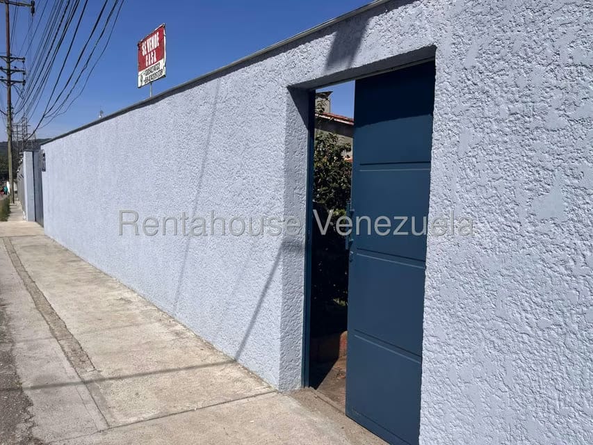 Casa (1 Nivel) en Venta en El Junquito, Distrito Metropolitano - 75