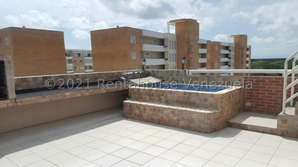 Apartamento (Multiples Niveles) en Venta en Agua Sal, Miranda - 22