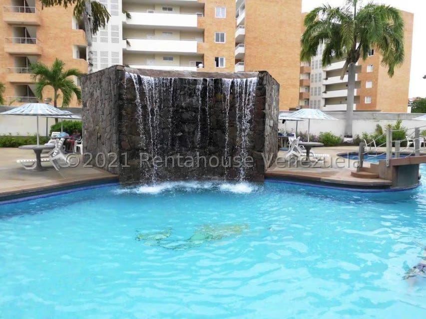Apartamento (Multiples Niveles) en Venta en Agua Sal, Miranda - 37