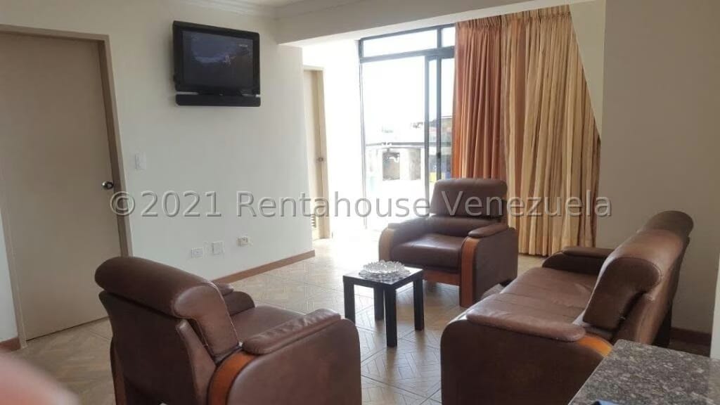 Apartamento (Multiples Niveles) en Venta en Agua Sal, Miranda - 5