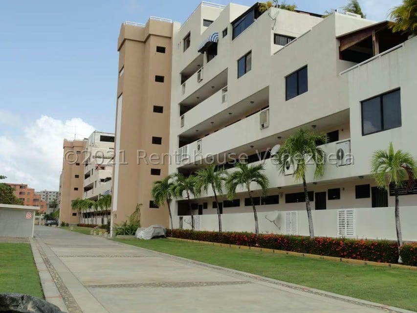Apartamento (Multiples Niveles) en Venta en Agua Sal, Miranda - 44