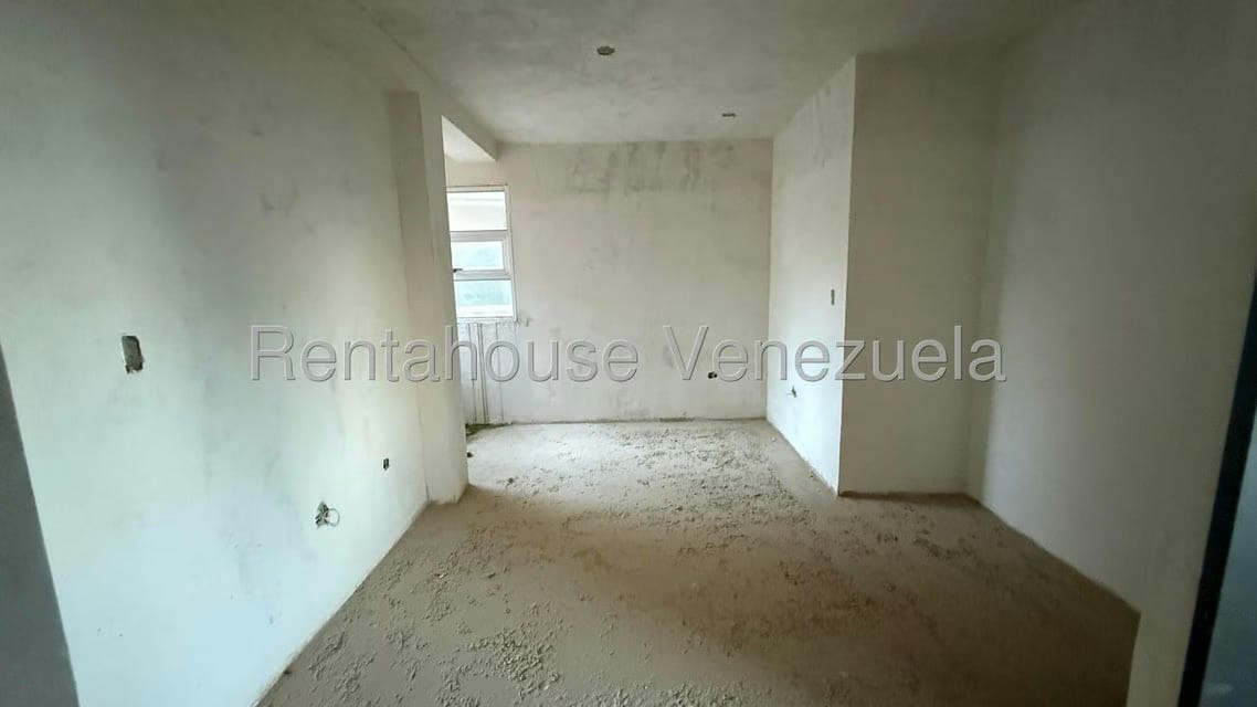 Apartamento (1 Nivel) en Venta en Parque el Retiro, Miranda - 14