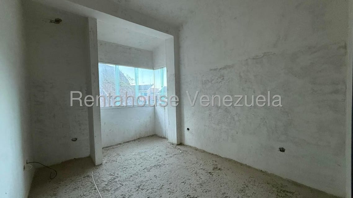 Apartamento (1 Nivel) en Venta en Parque el Retiro, Miranda - 15