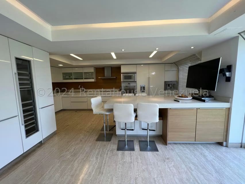 Apartamento (Planta Baja) en Venta en Los Palos Grandes, Distrito Metropolitano - 11