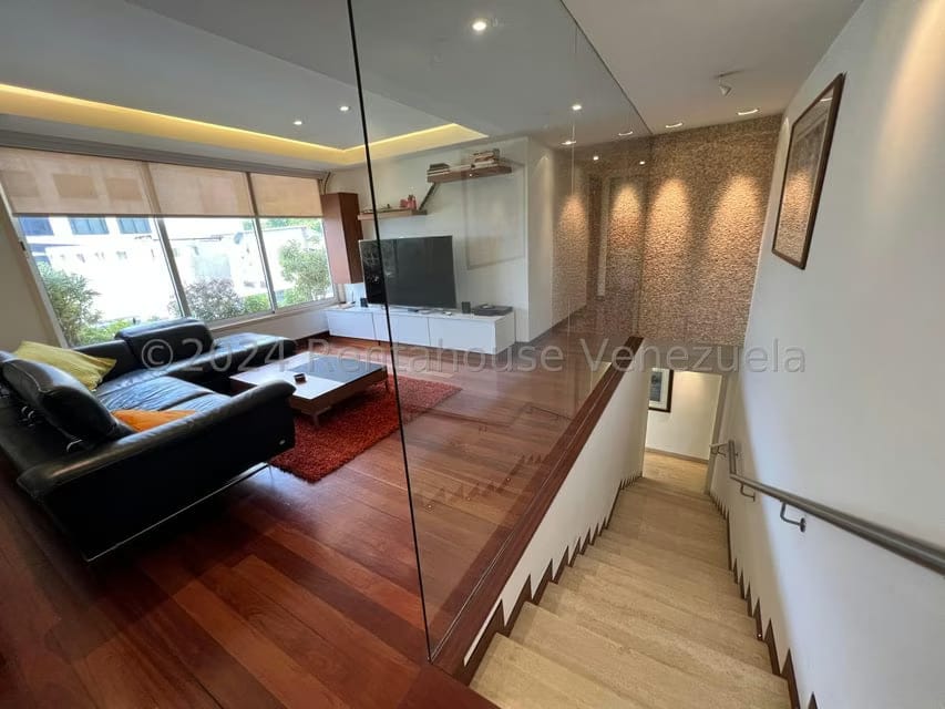 Apartamento (Planta Baja) en Venta en Los Palos Grandes, Distrito Metropolitano - 37