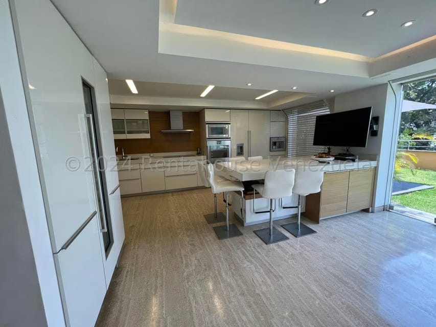 Apartamento (Planta Baja) en Venta en Los Palos Grandes, Distrito Metropolitano - 10