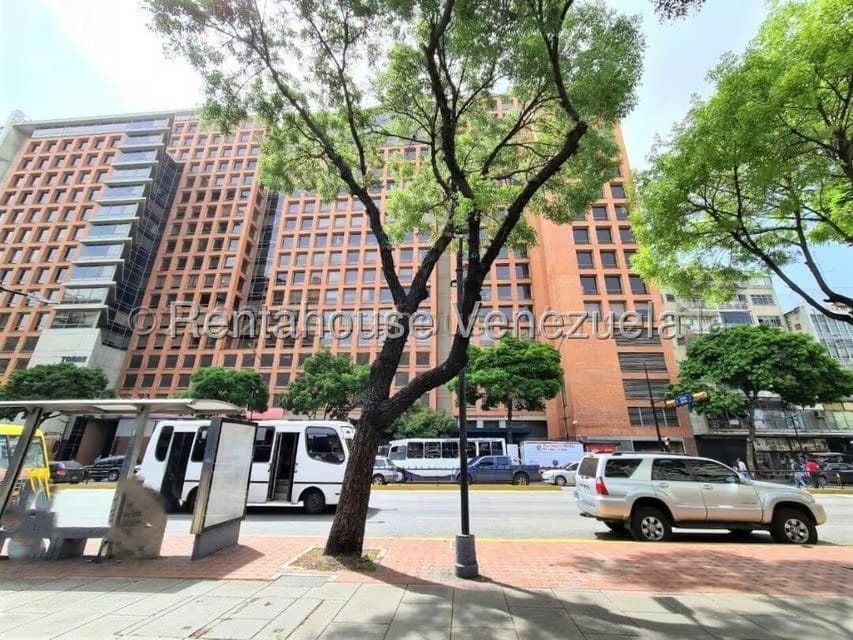 Comercial (Oficina) en Alquiler en Chacao, Distrito Metropolitano - 2