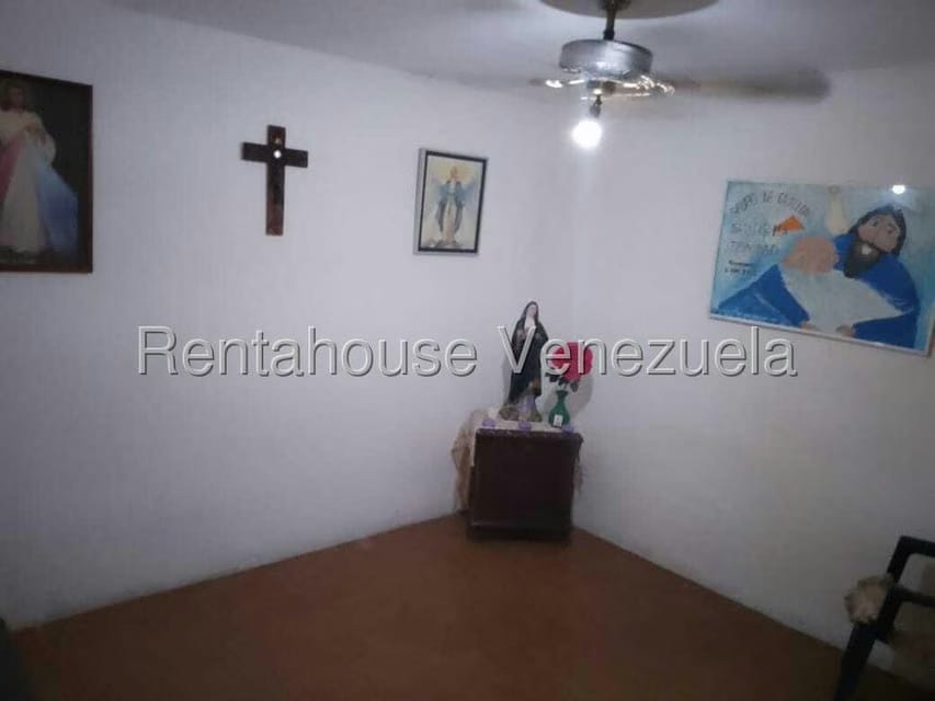 Casa (Multipes Niveles) en Venta en Villa Heroica, Miranda - 11