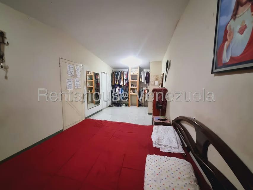Casa (Multipes Niveles) en Venta en Villa Heroica, Miranda - 14
