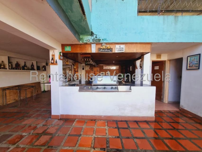 Casa (Multipes Niveles) en Venta en Villa Heroica, Miranda - 31