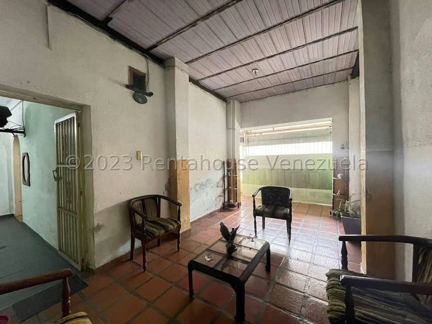 Casa (Duplex) en Venta en La Coromoto, Aragua - 16